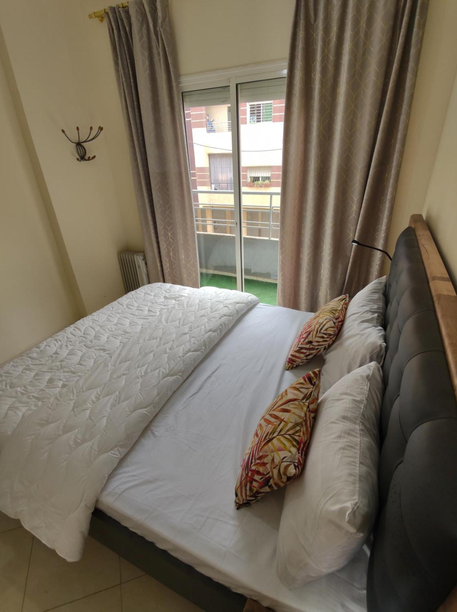 Diar Kamiliya Meknes Apartment Bagian luar foto
