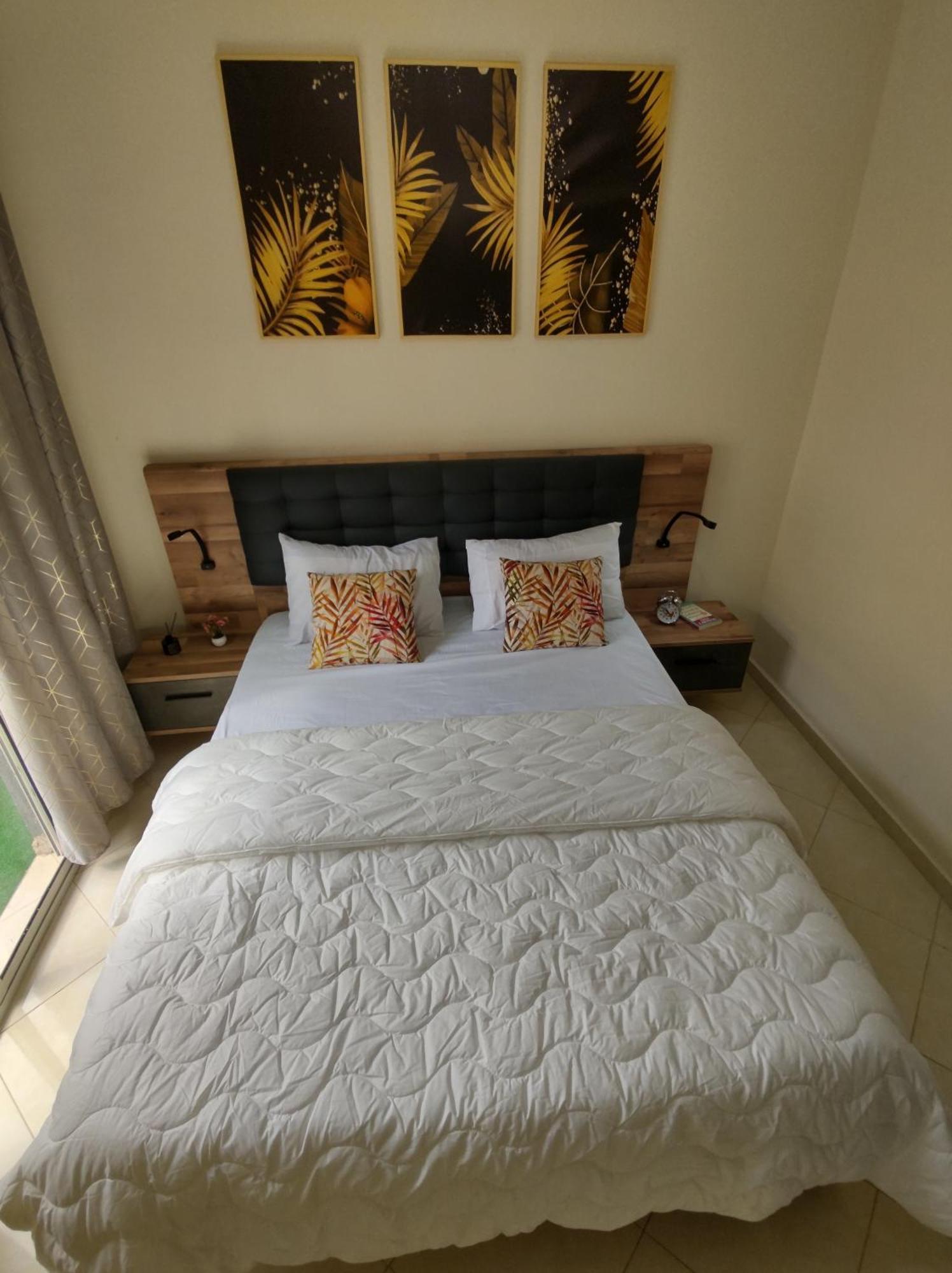 Diar Kamiliya Meknes Apartment Bagian luar foto